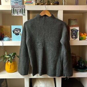 Everlane Mockneck Cashmere Sweater